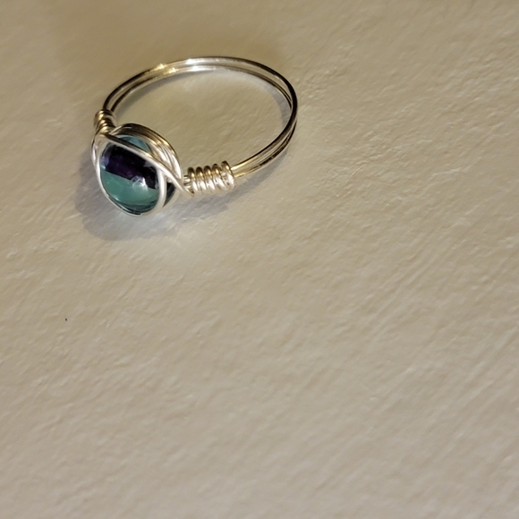 Silver Wire Wrapped Glass Bead Ring Size 8 - Picture 5 of 7